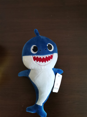 Set 3 Plusuri Baby Shark cu muzica si lumini [2]