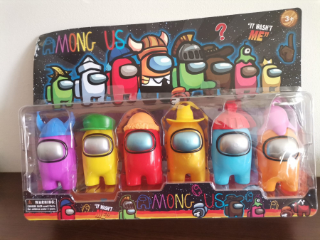 Figurine Desene Animate( 3 ani +) - Set 6 Figurine Multicolore Among Us cu Palarie