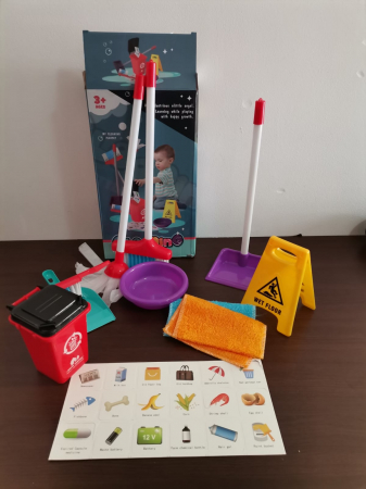 Set accesorii de curatenie pentru copii Little Dustman [4]