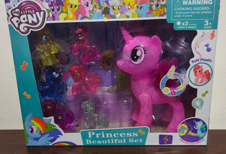 Figurine Desene Animate( 3 ani +) - Set Figurine Unicorn cu Aripi  Sunete si lumina