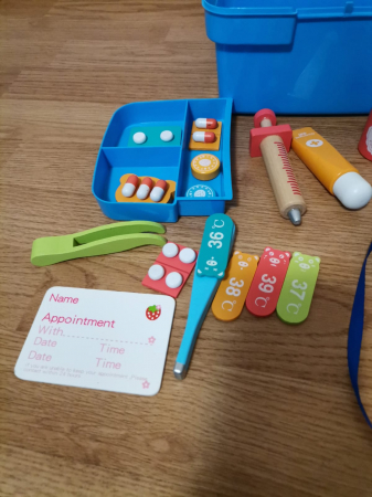 Trusa de Doctor pentru Copii cu Accesorii din Lemn [3]