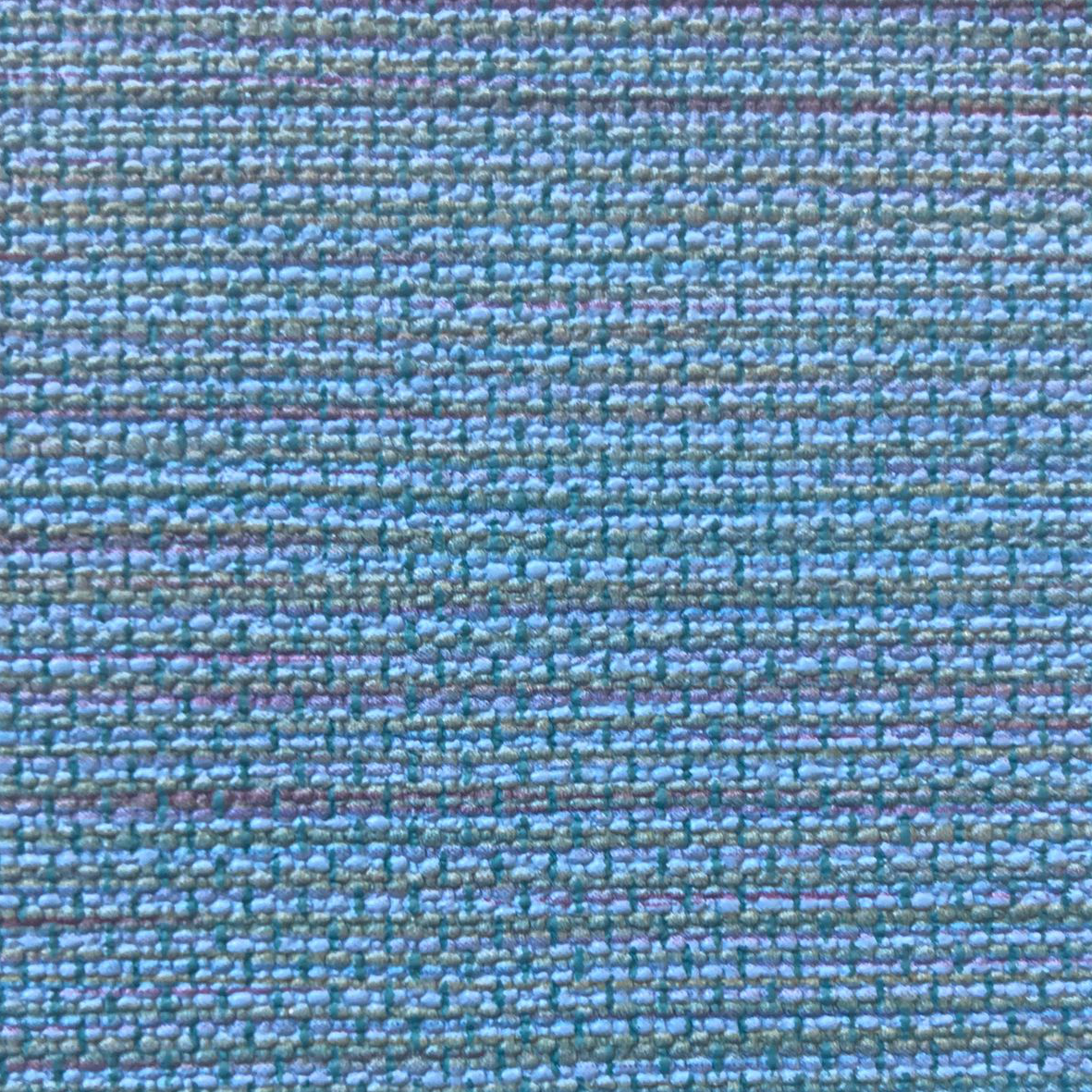 img-attr
