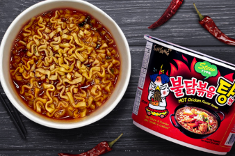 Ramen cupa pui picant stew 120g [2]
