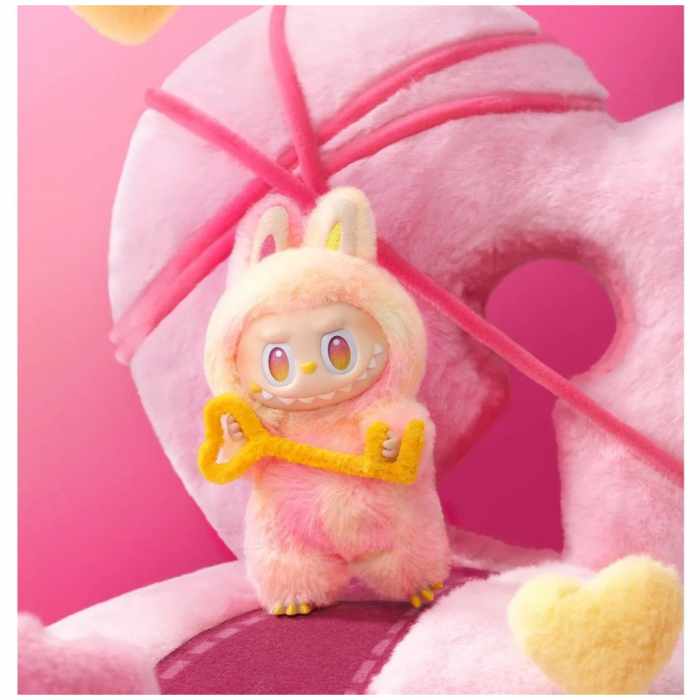 Figurina Labubu Have a seat, personaj surpriza cu hainuta si sunete, 19 cm, multicolor - KidMania.ro [5]
