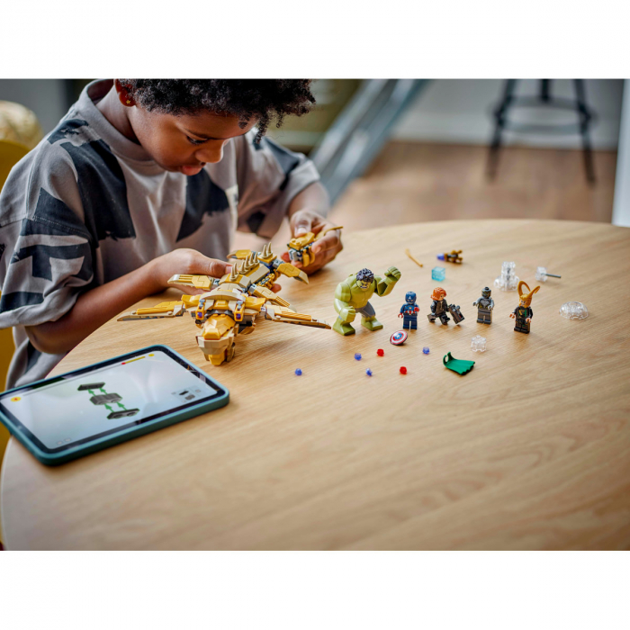  Avengers vs. Leviathan [4]