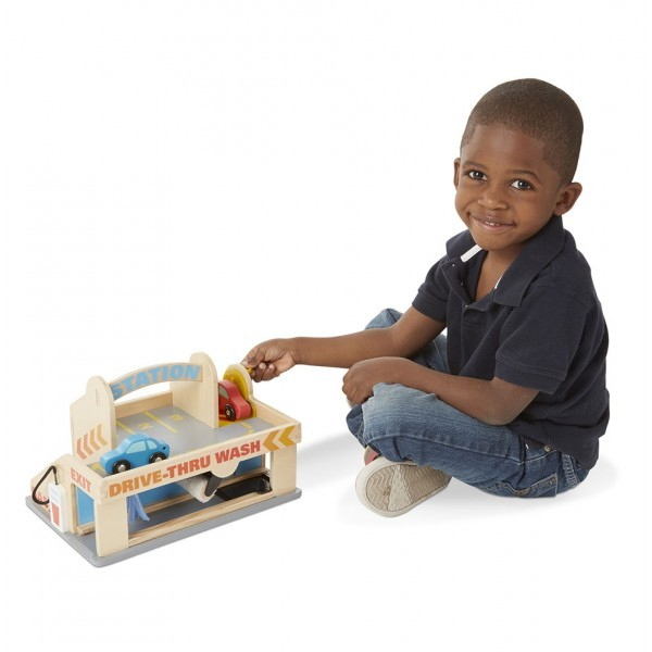 Benzinarie cu garaj Melissa and Doug [5]