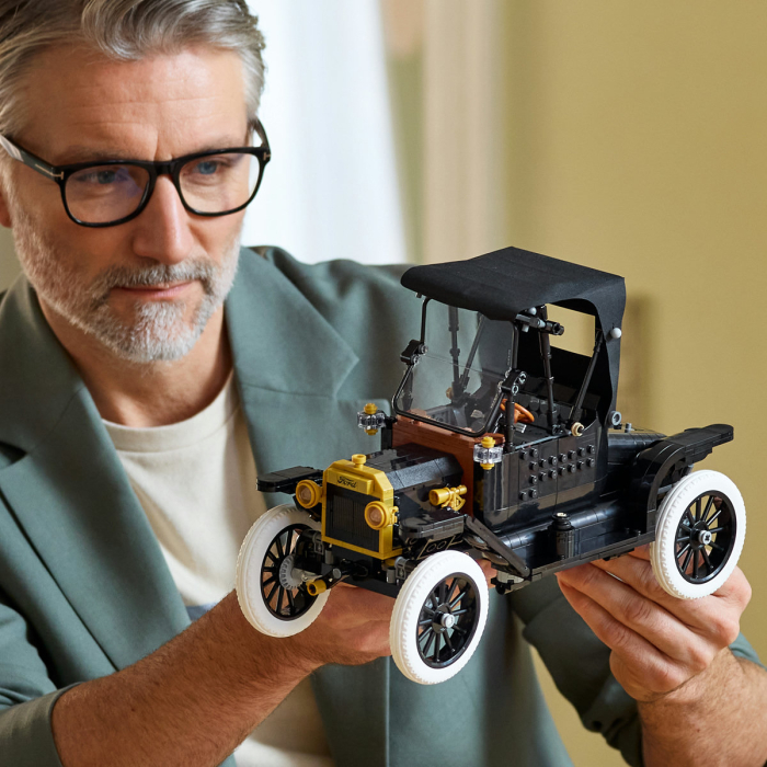 Ford Model T [4]