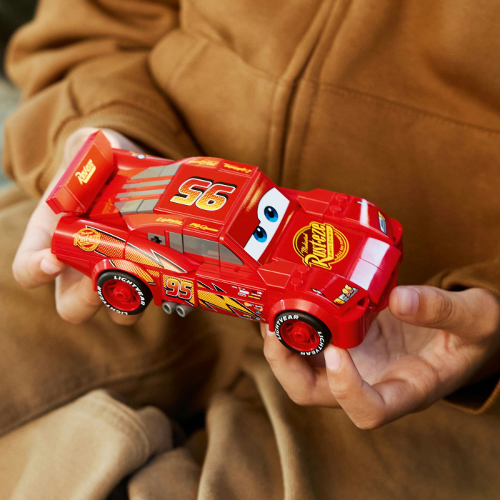 Fulger McQueen [7]
