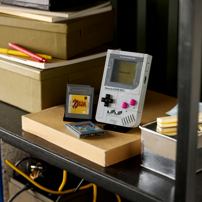 Game Boy [4]