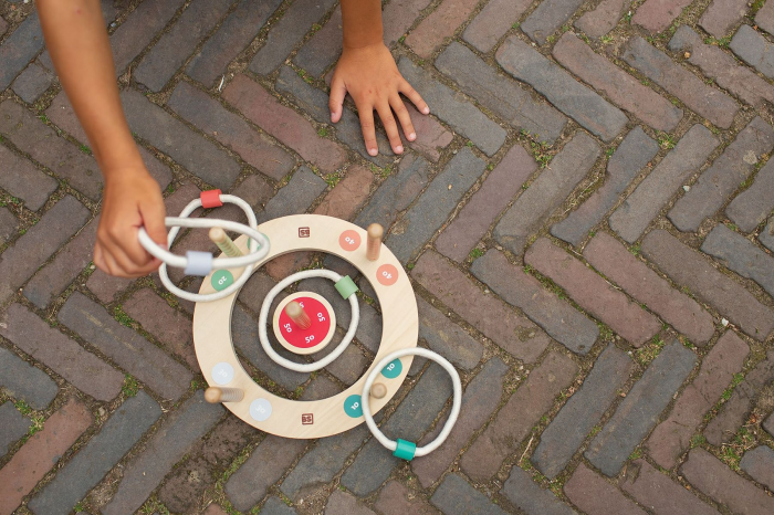 Joc de aruncare la tinta rotunda [7]