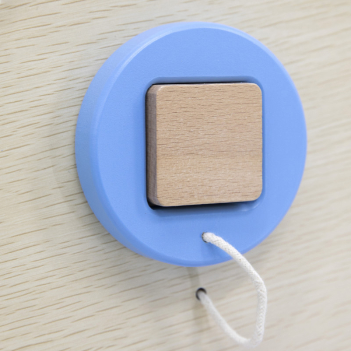 Jucarie de perete senzoriala Curcubeu cu 12 Activitati, Viga [6]