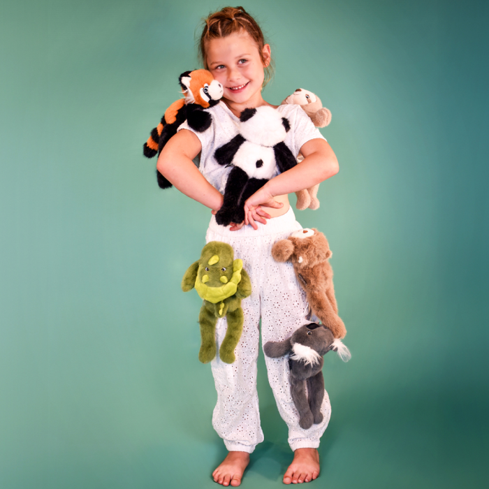 Jucarie din plus pentru relaxare si antistres - Urs Panda - magnetic, 30 cm [10]
