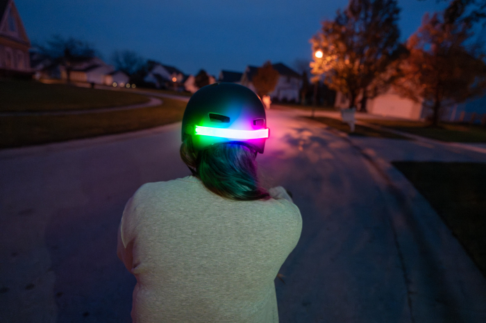 Lumină LED RGB pentru cască [2]