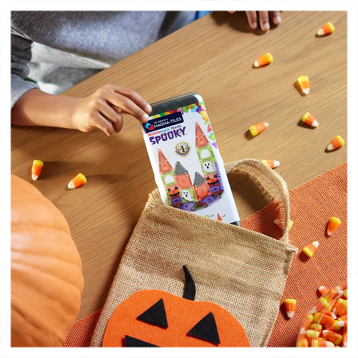 MAGNA-TILES Spooky, Travel set [6]