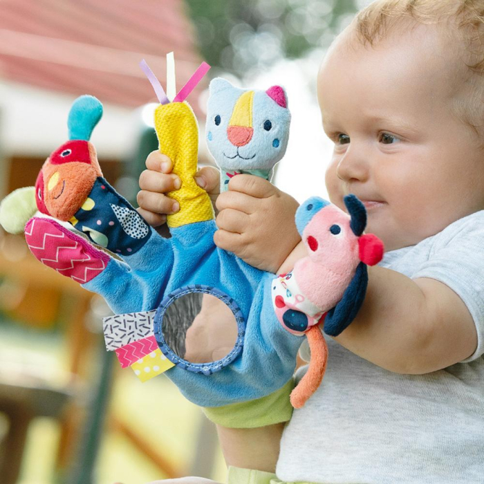 Manusa cu activitati - Prietenii culorilor [4]