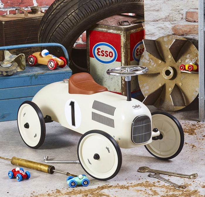 Masinuta Ride-On Metalica Vintage - Alb/Crem - Vilac [2]