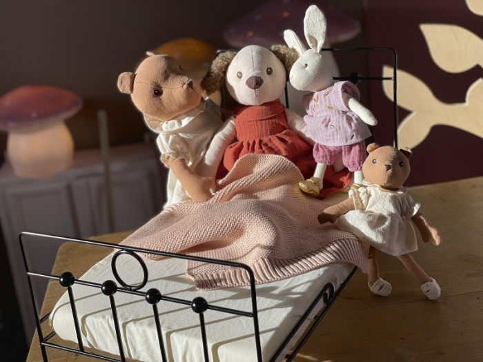 Papusa Micul iepuras Sidonie cu hainute, Egmont Toys [2]