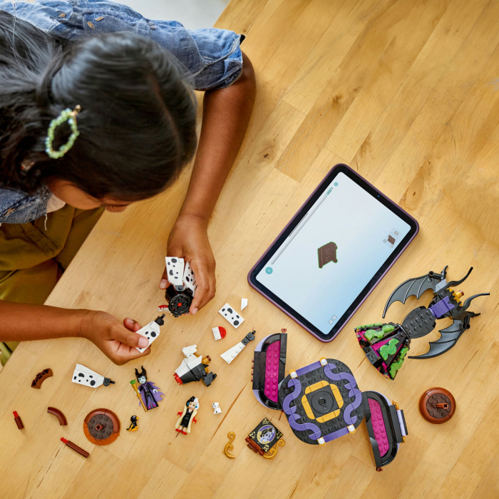  Rochiile lui Maleficent si Cruella De Vil [6]