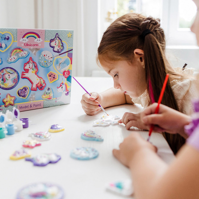 Set creativ DIY Modeleaza si picteaza unicorni [2]
