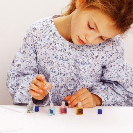 Atelierul de parfumuri [2]