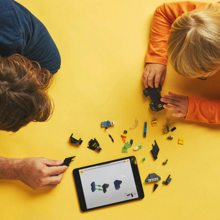  Batman™ si Batmobile™ vs. Mr. Freeze™ [3]