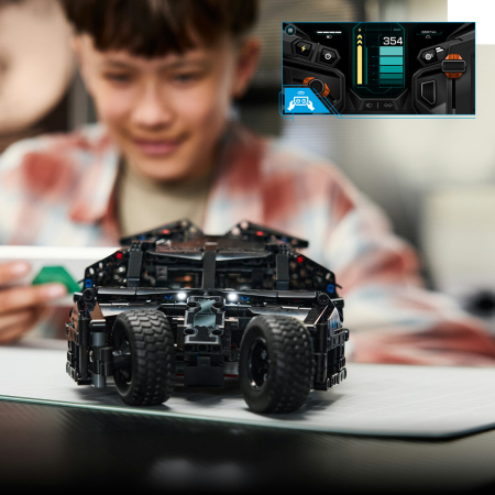 Batmobile Tumbler [4]