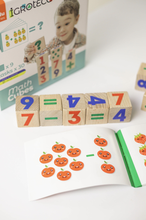 Cuburi matematice din lemn [1]