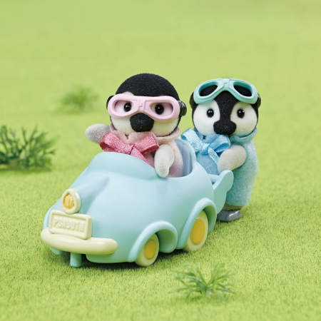 Figurine Sylvanian Families-Pinguini Cu Masinuta [3]