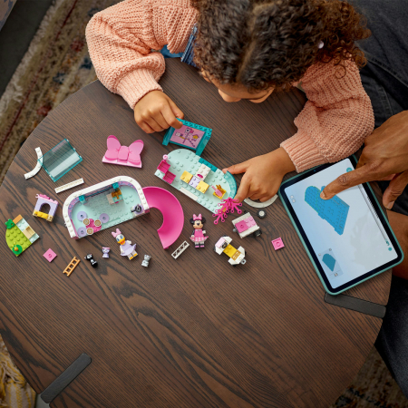  Hotelul pentru animale de companie al lui Minnie [5]