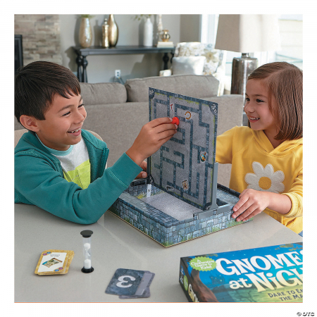 Joc de cooperare si strategie, Gnomes at Night [3]