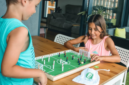 Joc de masa - fotbal, Plakks [9]