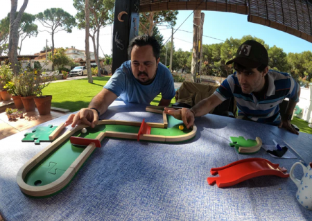 Joc de masa - mini golf, Pitch&Plakks [8]