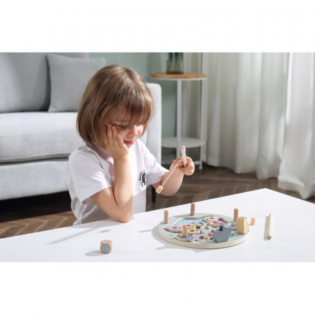 Jocuri de societate - Joc magnetic de pescuit in lac, PolarB, Viga