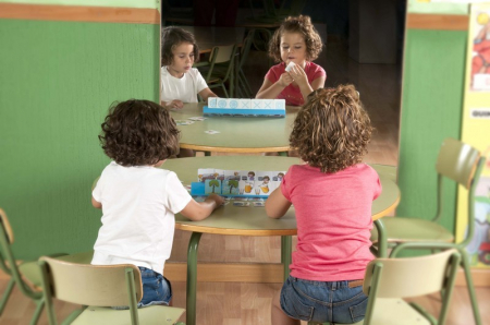 Joc Secvente temporale - ordinea lucrurilor. Pentru 3-4 ani - Miniland [1]