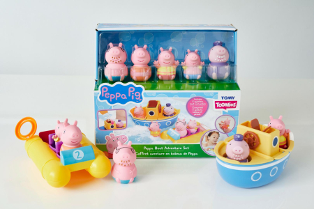 Jucarii Bebe - JUCARIE DE BAIE, BARCA SI FAMILIA PEPPEI PIG, TOMY