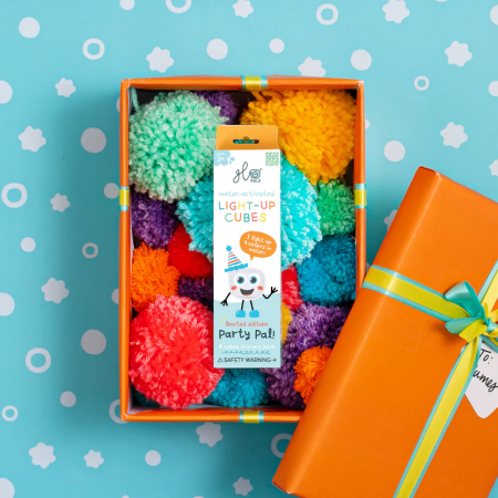 Jucarie senzoriala luminoasa Party - Glo Cube, multicolor [1]