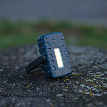 Lanterna LED compacta cu carlig si suport, lumina alba si rosie [4]