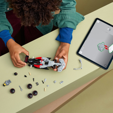 Mașină de curse Audi Revolut F1 Team R26 [7]