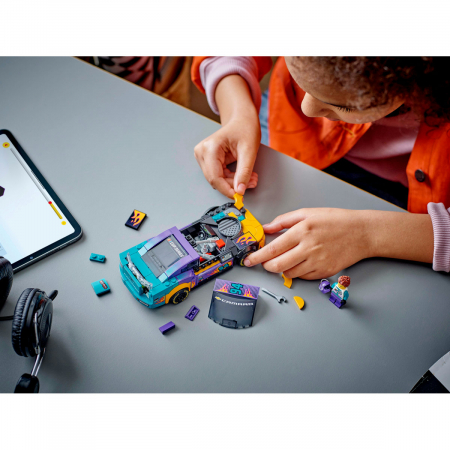  NASCAR® Next Gen Chevrolet Camaro ZL1 [4]