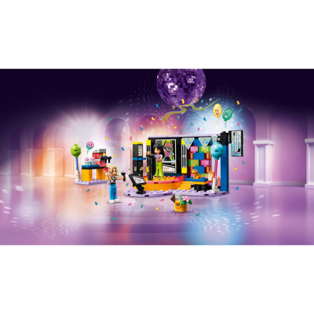  Petrecere cu karaoke [9]