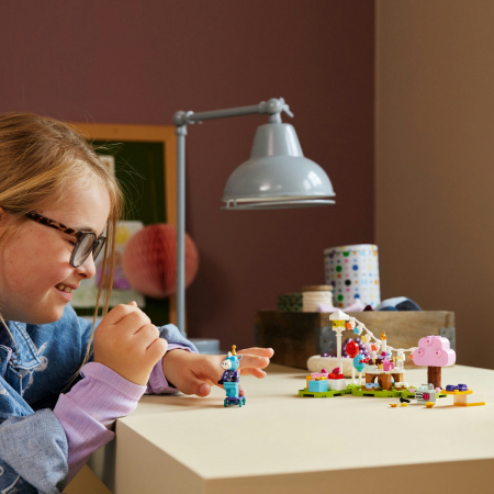  Petrecerea aniversara al lui Julian [4]