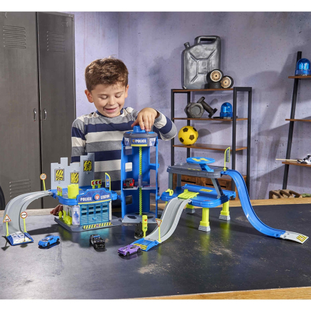 Pista de masini Majorette Creatix Police cu 5 masinute [1]
