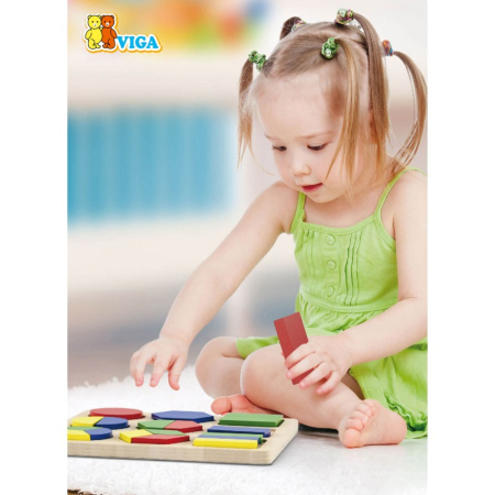 Cifre si matematica - Puzzle sortator cu forme geometrice si fractii