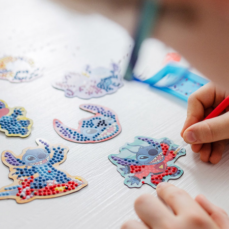 Set DIY creeaza magneti, diamond painting, Lilo si Stitch [2]