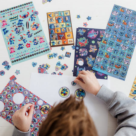 Super set abtibilduri Disney Lilo si Stitch [15]