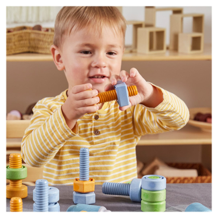 Suruburi si piulite, set de activitati cu 84 piese, Guidecraft [2]