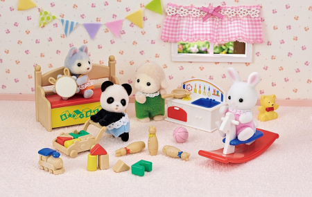 Sylvanian Families-Camera De Joaca Si 2 Figurine [7]