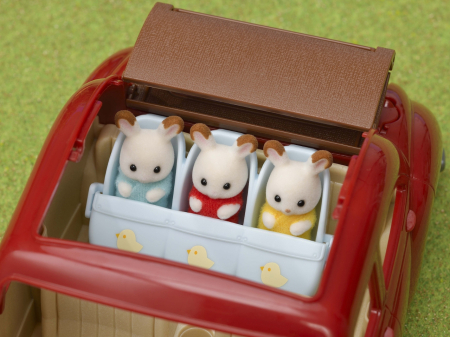 SYLVANIAN FAMILIES-CARUCIOR PENTRU IEPURASI TRIPLETI [3]