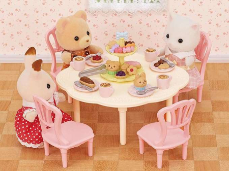Sylvanian Families - Set Petrecere Cu Dulciuri [1]