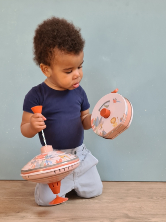 Titirez metalic mare, in jungla Egmont [2]